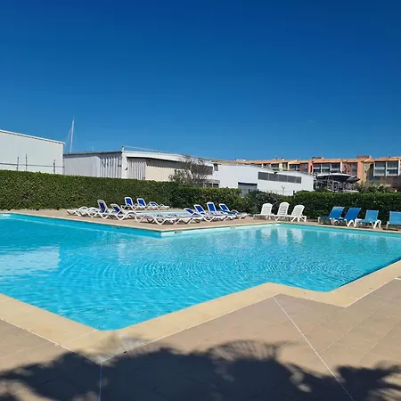 Apartament Cabine, Piscine, Parking Prive, Proche Et Port - Cap D'agde - Fr-1-249-412 *