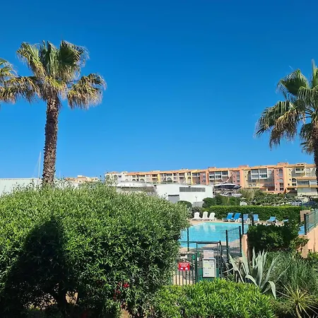 Cabine, Piscine, Parking Prive, Proche Et Port - Cap D'agde - Fr-1-249-412 Apartmán